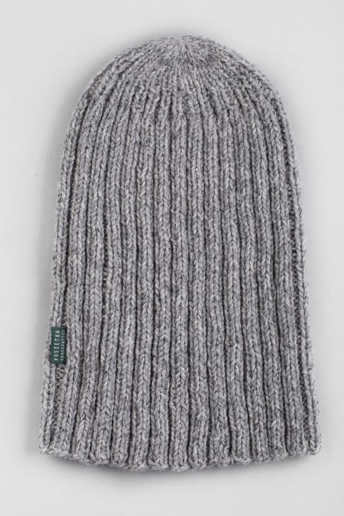 Light grey hand-knit beanie