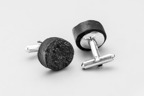 Silver cufflinks with coal, round 
