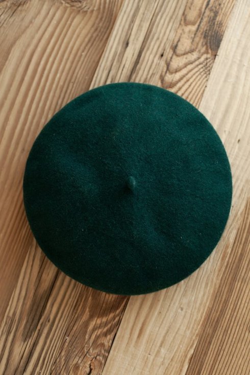 racing green beret