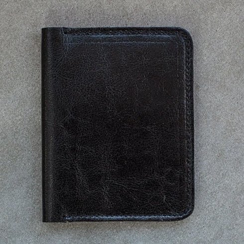 Czarny portfel z bilonówką
