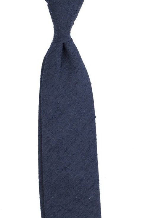 Granatowy krawat z szantungu bez podszewki